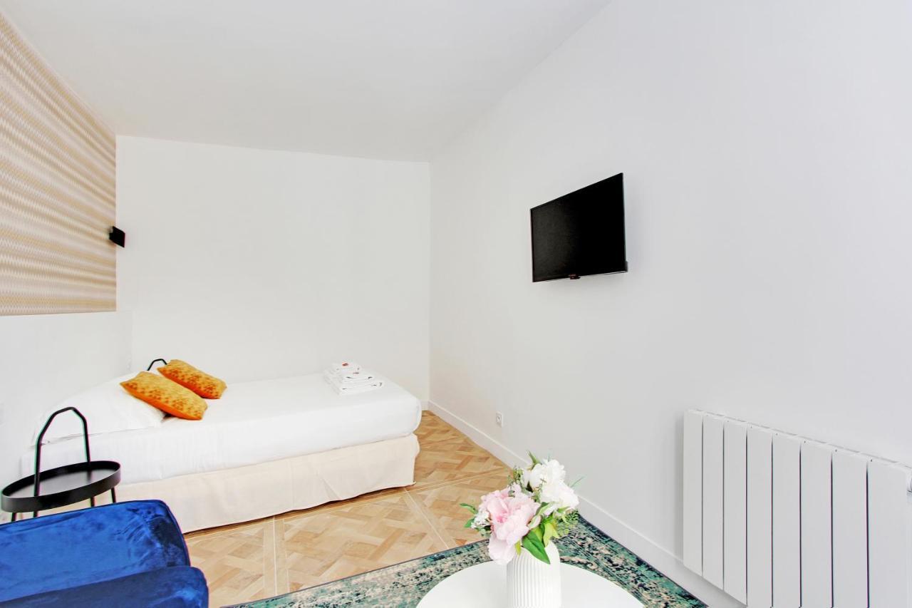 Cmg St Antoine Bastille 12 Apartamento París Exterior foto